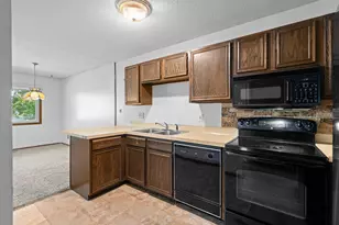11971 71st Ave N, Maple Grove, MN 55369 - Photo 4