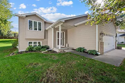 6982 Carlyle Road, Woodbury, MN 55125 - Photo 2