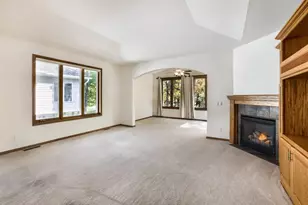 9224 Blackoaks Ln N, Maple Grove, MN 55311 - Photo 8