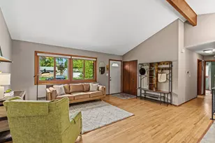 2026 Jade Ln, Eagan, MN 55122 - Photo 6