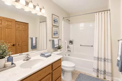 935 Ferndale Street N #117, Maplewood, MN 55119 - Photo 12