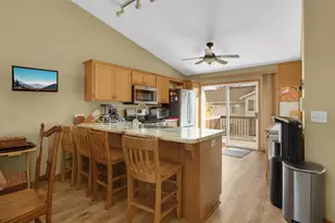 12818 Glen Ct, Apple Valley, MN 55124 - Photo 10