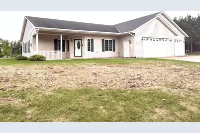 386 Lake Avenue NE, Clearbrook, MN 56634 - Photo 1
