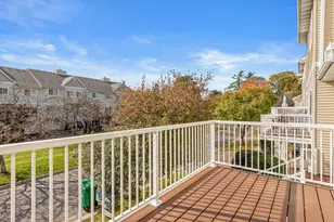 492 Willoughby Way W, Minnetonka, MN 55305 - Photo 12
