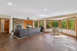 555 Chinnock Ln, River Falls, WI 54022 - Photo 36