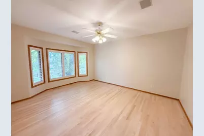 3264 Richmond Alcove, Woodbury, MN 55129 - Photo 4