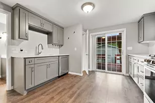 956 Humboldt Ave, West Saint Paul, MN 55118 - Photo 20