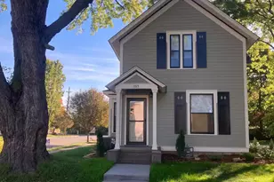 1015 5th St N, Stillwater, MN 55082 - Photo 1
