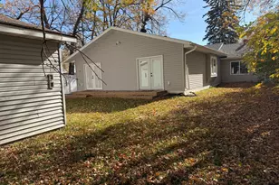918 W Lake Dr, Detroit Lakes, MN 56501 - Photo 36