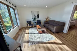 918 W Lake Dr, Detroit Lakes, MN 56501 - Photo 16