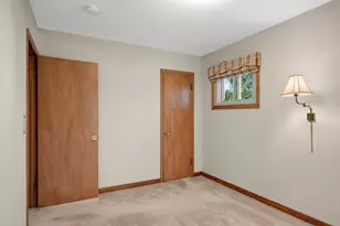 4036 Hampshire Ave N, Crystal, MN 55427 - Photo 18