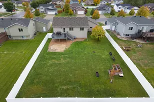 1240 38th Ave S, Moorhead, MN 56560 - Photo 32