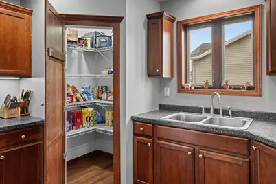 1240 38th Avenue S, Moorhead, MN 56560 - Photo 10