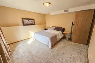 310 N Lincoln St, Redwood Falls, MN 56283 - Photo 50