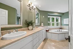 14030 Stonegate Ln, Minnetonka, MN 55345 - Photo 32