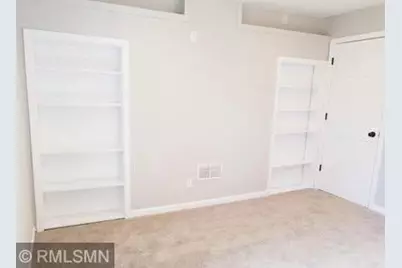 725 N Washington Avenue, Saint Peter, MN 56082 - Photo 16
