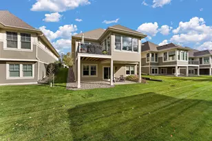 10235 57th Ave N, Plymouth, MN 55442 - Photo 12