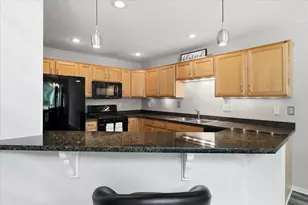 15225 Stonewood Terrace, Burnsville, MN 55306 - Photo 10