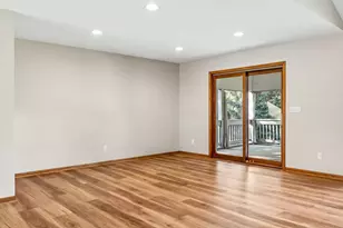 9813 Wedgewood Cir, Woodbury, MN 55125 - Photo 26