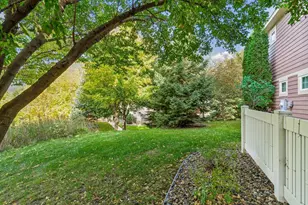 2117 Cedar Grove Trail, Eagan, MN 55122 - Photo 44