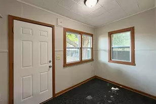 324 Topping St, Saint Paul, MN 55117 - Photo 18