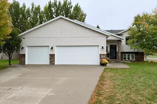 3001 9th Ave S, Moorhead, MN 56560 - Photo 1