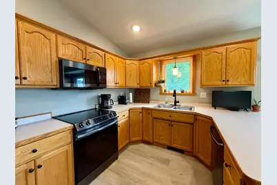 3001 9th Avenue S, Moorhead, MN 56560 - Photo 2