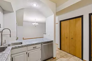 626 2nd St NW, New Prague, MN 56071 - Photo 8