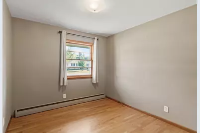 5641 Regent Avenue N, Crystal, MN 55429 - Photo 14