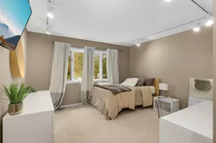 18062 Judicial Way N, Lakeville, MN 55044 - Photo 16