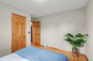 233 5th Ave NE, Osseo, MN 55369 - Photo 14