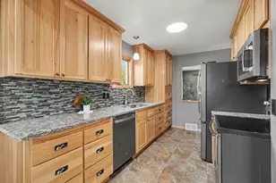 233 5th Ave NE, Osseo, MN 55369 - Photo 8
