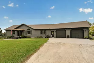 54917 280th Ave, Pine Island, MN 55963 - Photo 1