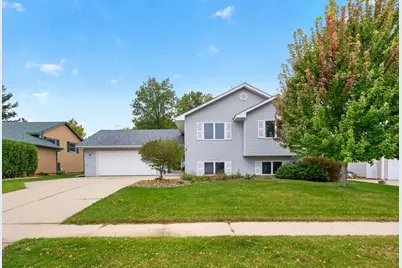 3759 11th Avenue SW, Rochester, MN 55902 - Photo 2