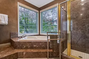2419 Golf View Dr, River Falls, WI 54022 - Photo 46
