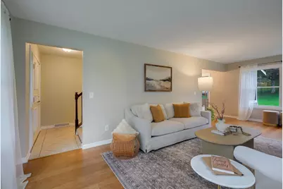 1440 Valley View Road, Chaska, MN 55318 - Photo 4