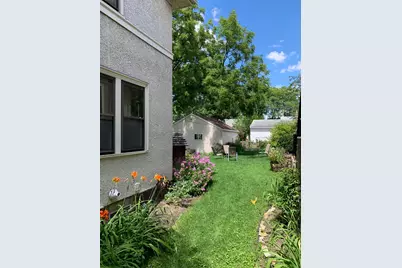 2015 James Avenue, Saint Paul, MN 55105 - Photo 38