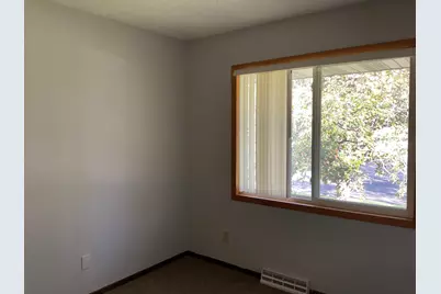 10340 Lever Street NE, Blaine, MN 55014 - Photo 8