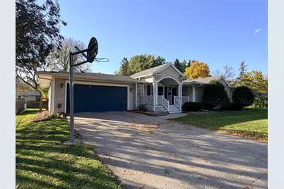 1130 Phinney Avenue, Detroit Lakes, MN 56501 - Photo 2