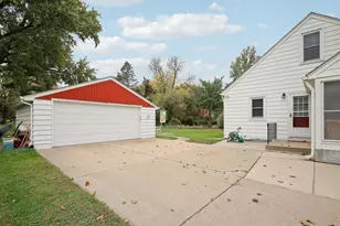 568 Spring St, Mendota Heights, MN 55118 - Photo 36