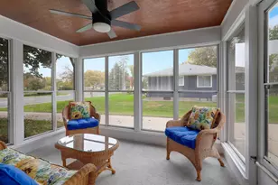 568 Spring St, Mendota Heights, MN 55118 - Photo 14