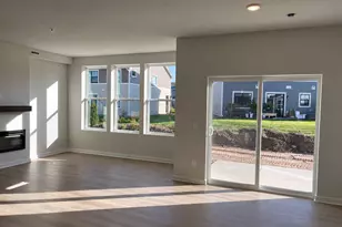 17980 Genoa Dr, Lakeville, MN 55044 - Photo 6