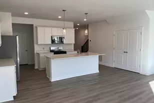 17980 Genoa Dr, Lakeville, MN 55044 - Photo 12