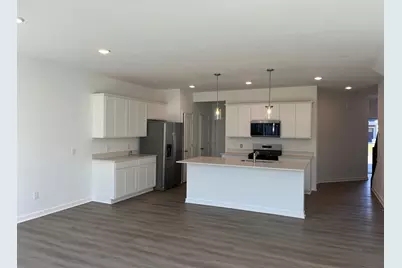 17980 Genoa Drive, Lakeville, MN 55044 - Photo 2