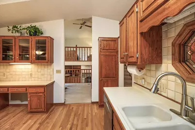 16556 Illinois Avenue, Lakeville, MN 55044 - Photo 8