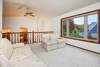 16556 Illinois Avenue, Lakeville, MN 55044 - Photo 14