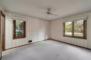 9716 Oxborough Rd, Bloomington, MN 55437 - Photo 14