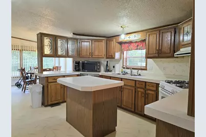 4121 Highway 11, Ray, MN 56649 - Photo 10