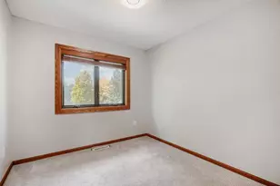 1317 Schooner Ct, Woodbury, MN 55125 - Photo 22