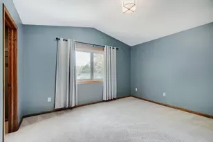 1317 Schooner Ct, Woodbury, MN 55125 - Photo 18
